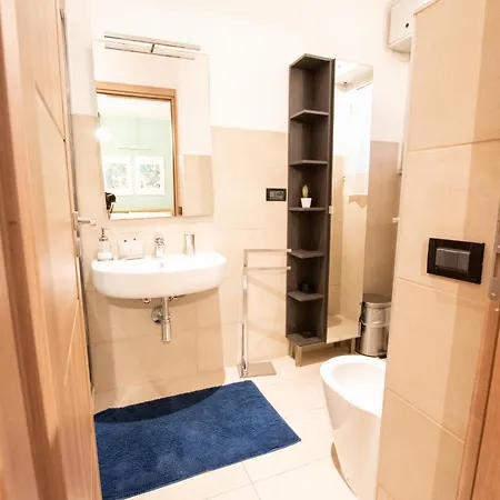 Ihost Luxury - Savona 112 Apartament *