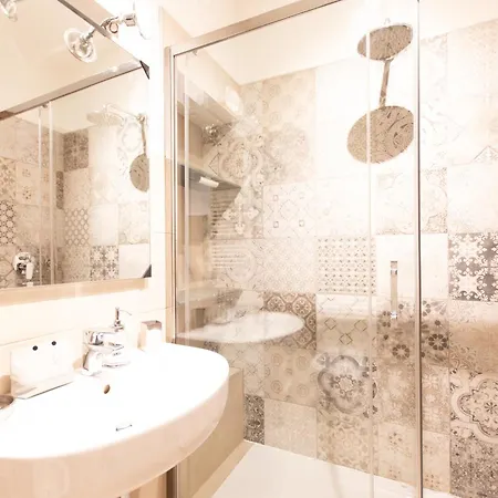 Ihost Luxury - Savona 112 Apartament *